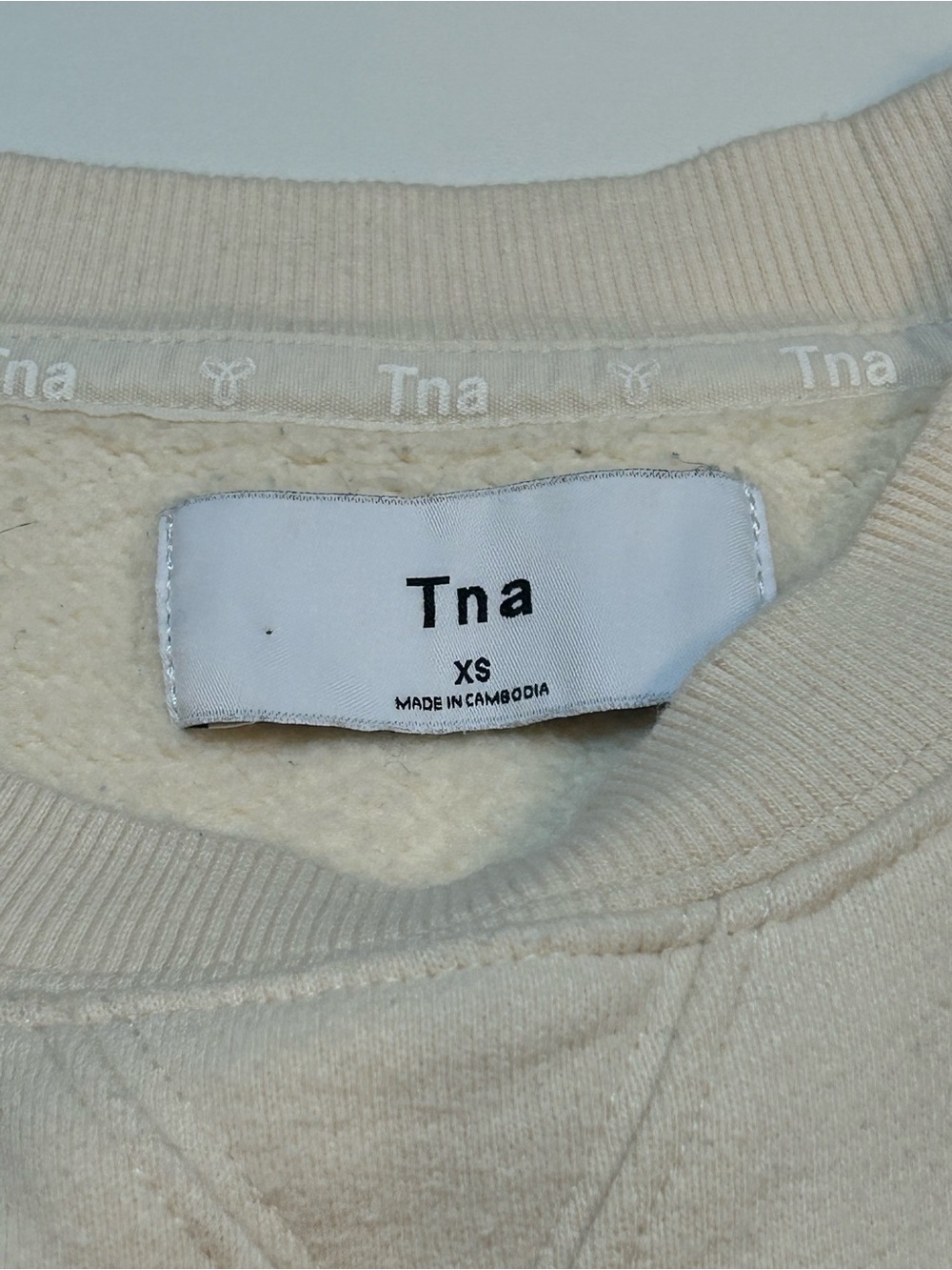 TNA Aritzia Fleece Crewneck Sweatshirt Cream Ivory Pullover - Picture 5 of 6
